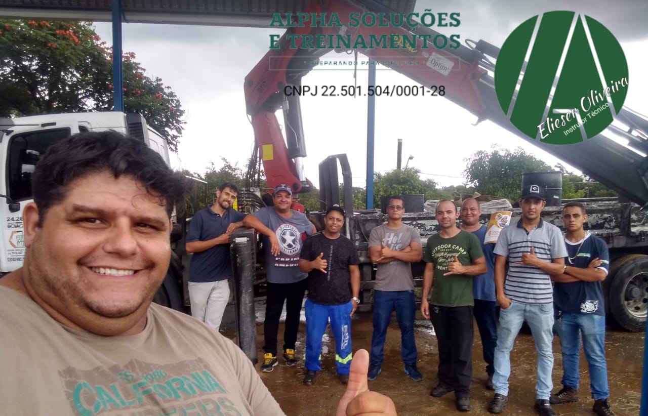 WhatsApp Image 2024-09-24 at 13.17.49 (1).jpeg